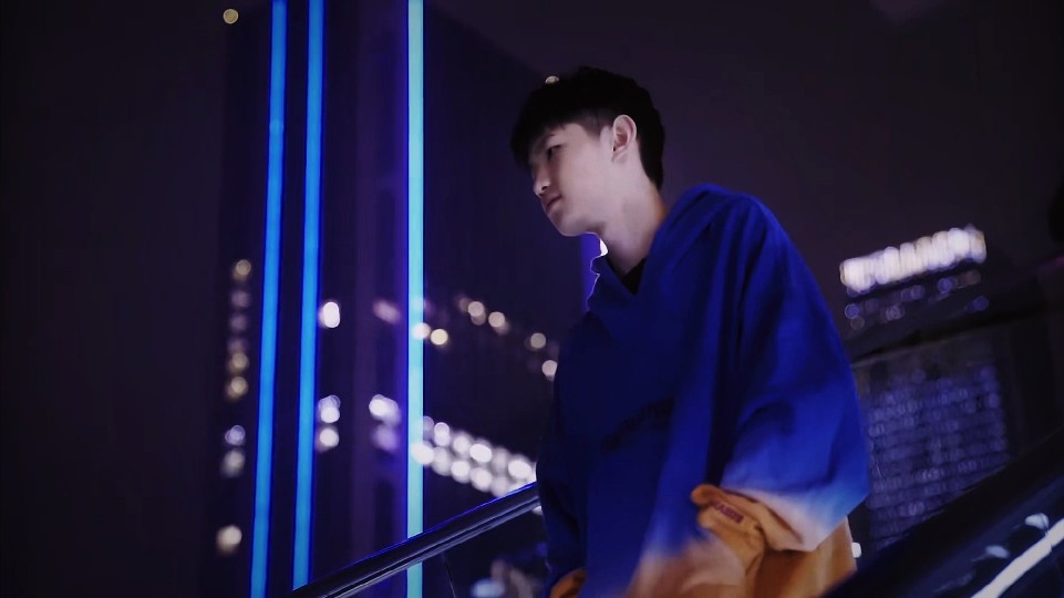 FPX赛后群访 教练：派克和乌鸦没能打出训练赛的效果 很可惜