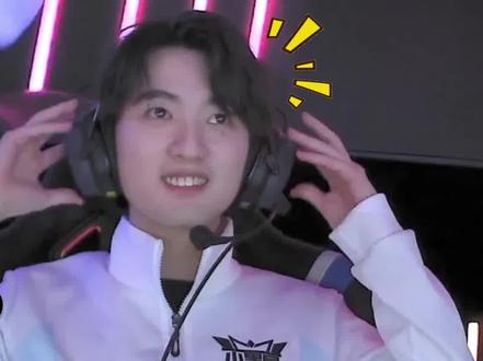 【战报】MSI季中冠军赛决赛，RNG鏖战五局夺得冠军！