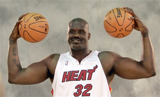 NBA常规赛：约基奇率队首节大爆发，掘金127-117战胜雄鹿，